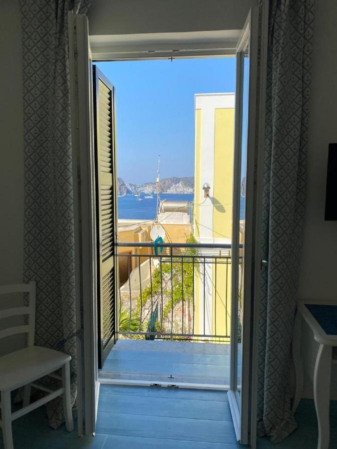 Sky Ponza - Immobilevante Экстерьер фото