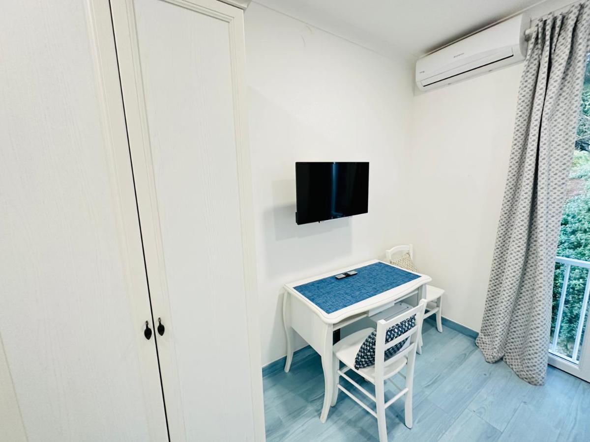 Sky Ponza - Immobilevante Экстерьер фото