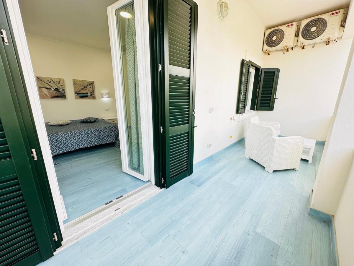 Sky Ponza - Immobilevante Экстерьер фото